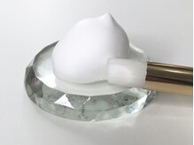 【こだわり商材.３】目元の汚れを”もちもち泡”で優しくシャンプー