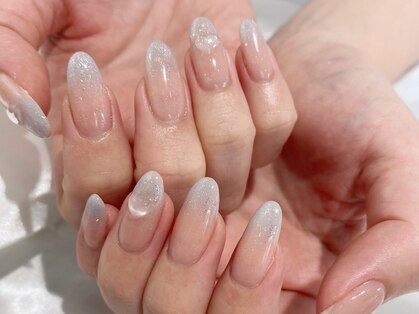ネイルカラーリリー(Nail Calla Lilly)の写真