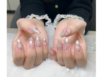 ニナ(Nina)/