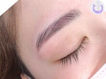 ルナカーザ(LUNACASA)/アイブロウスタイリング+間引き