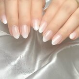ネイルバーグロー(Nail Bar Glow)
