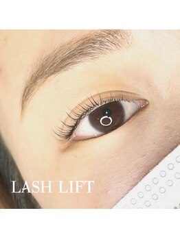 イヴ アイラッシュアンドネイル(Eve eyelash&nail)/ラッシュリフト
