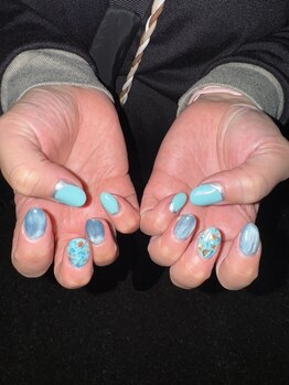 はあとねいる 宇都宮御幸ヶ原店/水色×シェルネイル