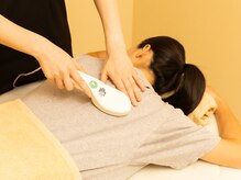 スーパー温熱/肩・首・目を温めます/コリ/頭痛