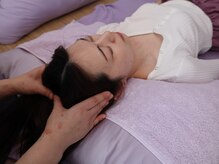 サロン ド ピラティス ラワンデル(salon de pilates)/ドライヘッドスパ施術風景