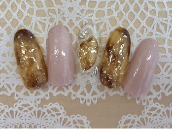 ダブルネイル(Double Nail)/39番 2018デザインコンテスト