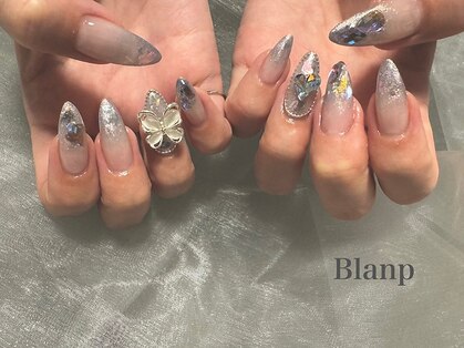 ブランプ(Blanp)の写真