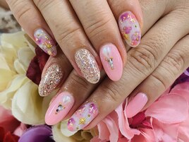 【ほり】キラキラピンクネイル
