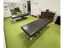 ニューポスチャー(New posture)/New posture内装