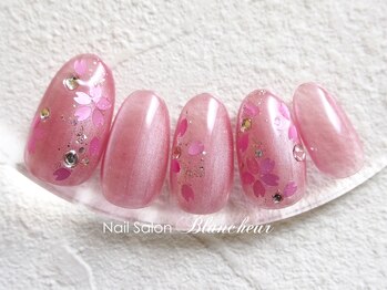 ネイルサロン ブランシュール(Nail Salon Blancheur)/トレンドマグの桜ピンクブーケ