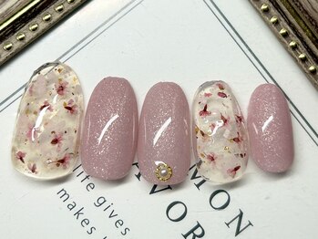 ミュゲットネイル(Muguet nail)/押し花ネイル
