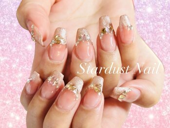 スターダストネイルビューティー 天神西通り本店(Beauty)の写真/大名★長さを出して美しい指先に♪【ベース自由☆スカルプ¥8900(他店ジェルオフ込)】も大人気♪