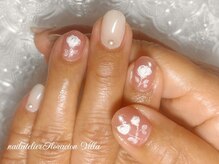 フロラシオン ヴィラ 日吉(Floracion Villa)/白薔薇の石膏ネイル