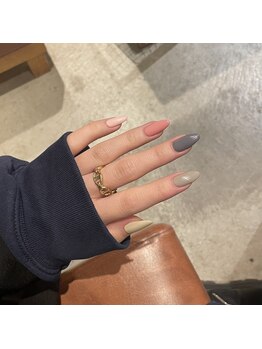 ムーイ 外苑前(mooi.)/one color