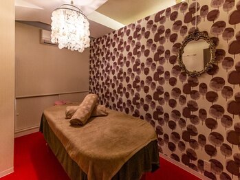 ラヴィドゥジョワ(La vie de Joie)/【完全個室2部屋有◎】