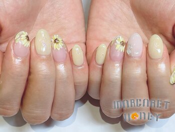 マーガレットハニー 本八幡/ぷっくりヒマワリネイル