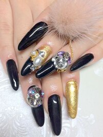 ビジューネイルネイルピアス付き