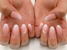 リンク(Rinc)/白グラデーションネイル