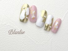 ブランロール 中目黒店(Blanl'or)/パステルとゴールドミラー