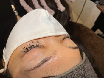 アース 稲毛海岸店(HAIR & MAKE EARTH)/自まつげに負担がかかりにくい！