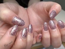ピルヴ ネイル(Pilv nail)