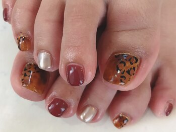 ラシェスキタモト (luscius kitamoto)/今月フットレオパード