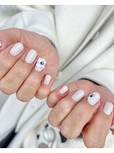 ネイルズシャトン/お花のエンボスネイル♪