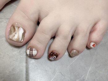 イリー(ily)/マグネットバレンタインネイル