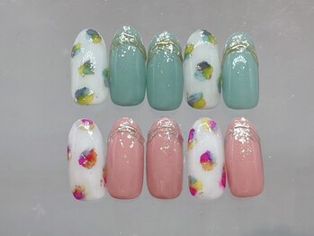 ナナズネイル(nana's nail)の写真/【毎月変わるキャンペーンデザイン¥7990/¥8800】大人可愛いデザインで周りと差が付く♪リピーター様多数★