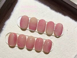 じゅわっと白桃ネイル