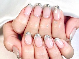 [華やか]ガラスフレンチネイル