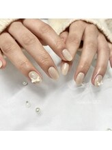 サロンドウイ(salon de OUI)/リボンネイル