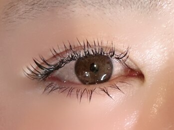 アマル (AMAL)/LEDマツエク上下つけ放題