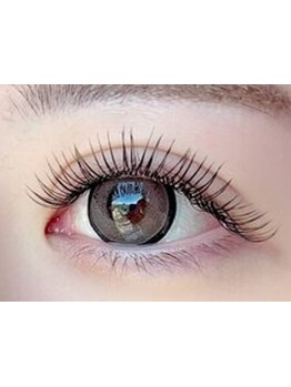 ボリュームのある目元にしたい