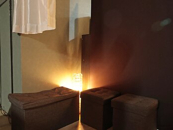 げんき堂/内観/待合コーナー