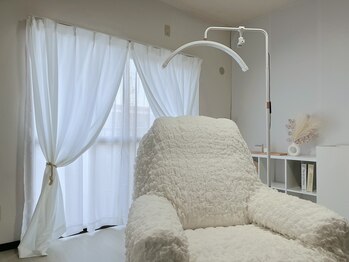 ドットアイルーム(.eye room)/店内