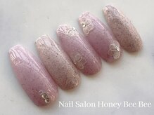 ハニービービー(Honey Bee Bee)/フラワーピンクネイル
