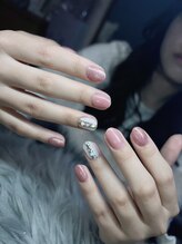 ヘブン ネイル 鶯谷(HEAVEN Nail)/ピンクグリッターネイル