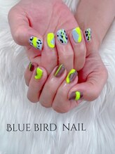 ブルーバードネイル(Blue bird nail)/ニュアンスネイル