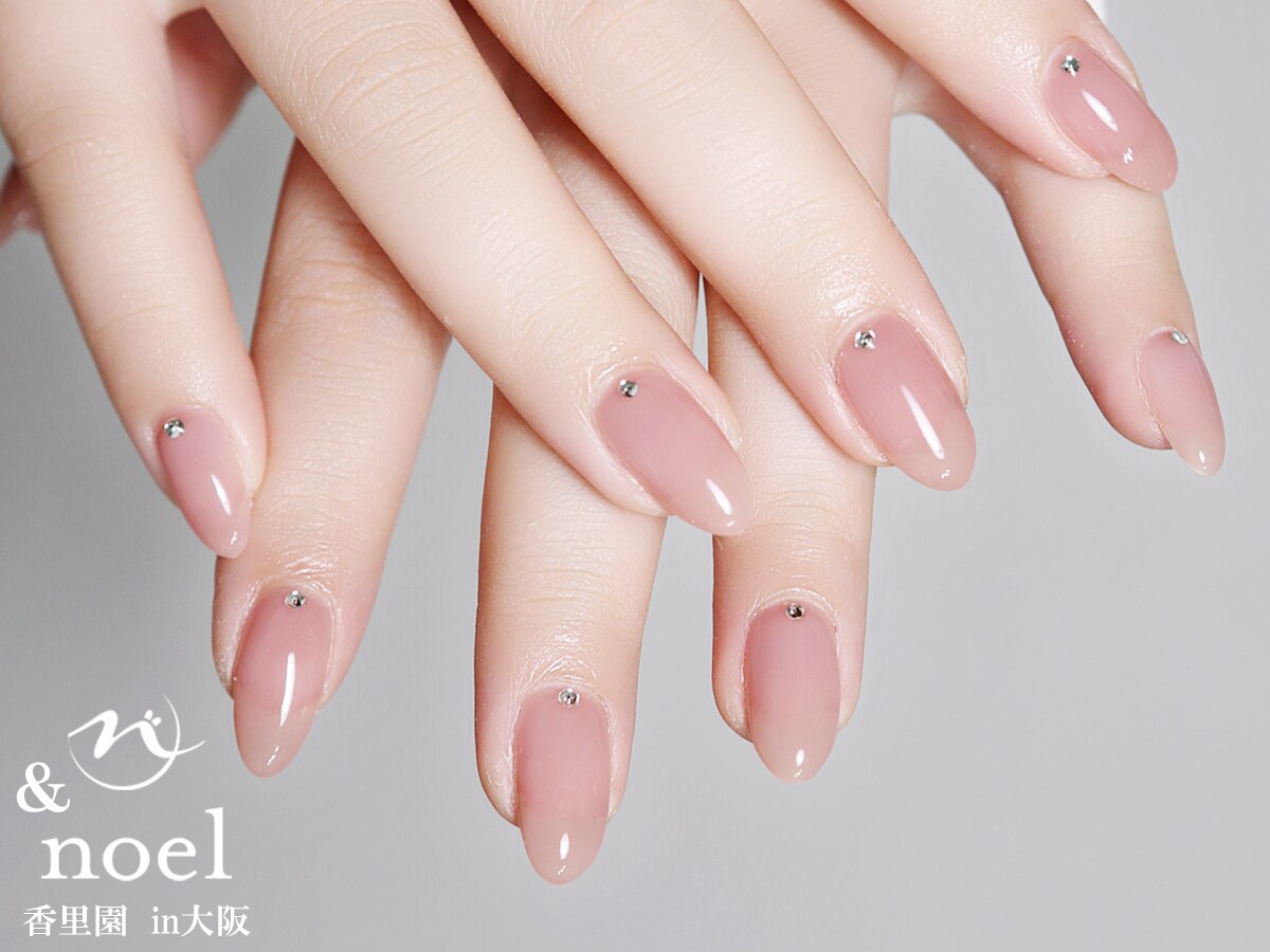 2026年冬トレンド】オーロラストーンのネイルデザイン集｜人気順