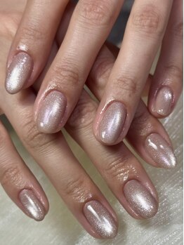 エルネイル(elu nail)の写真/浮いてくる,モチが悪い…そんな悩みに!プロの丁寧なケアでモチUP♪爪の健康を守りながらネイルが楽しめる◎