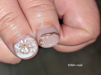 ケイアイエムネイル(KIM nail)/ぷっくりフラワーネイル