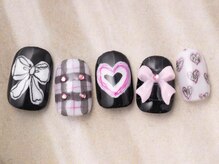 アイネイルズ 天神今泉店(I-nails)/手書きリボンハートチェック