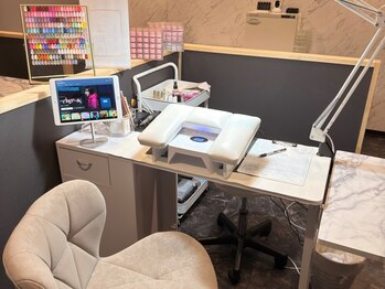 ベルネイル(Belle Nail)/-Room-