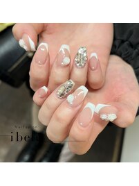 白フレンチ しきつめネイル