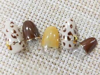 モアネイル 千歳烏山店(MOAH NAIL)/爪を削らないパラジェルベース