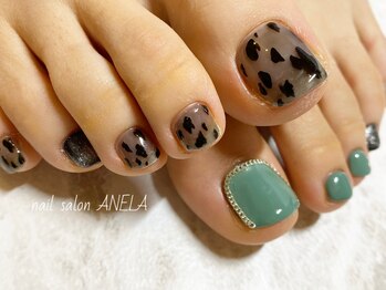 アネラ(ANELA)/シースルーネイル