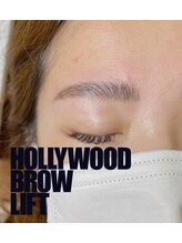 トゥルーミー(True me.)/・ハリウッドブロウリフト