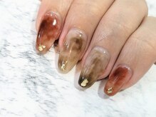 ネイル グラファー(Nail grapher)/