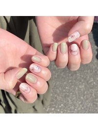 花かんむりネイル　薄葉